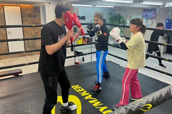 パンチングミット3ラウンド